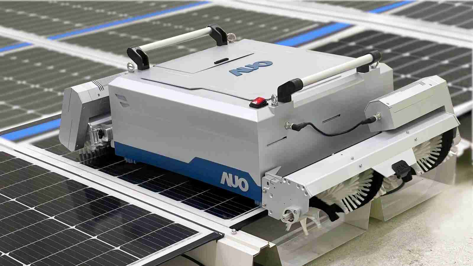 牛牛游戏致力EPC场域技术升级，，导入清洁机器人搭配传感器与AI数据分析，，，，大幅减少维运成本