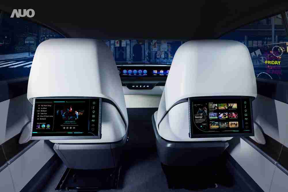 牛牛游戏新一代Smart Cockpit 2024，，以Micro LED先进显示技术优势，，，创建〝可卷式后座娱乐显示器〞，，，，仅在互动时才显示出所需画面及信息，，，，扩充更丰富的娱乐和交互信息服务，，，，获国际奖项荣耀