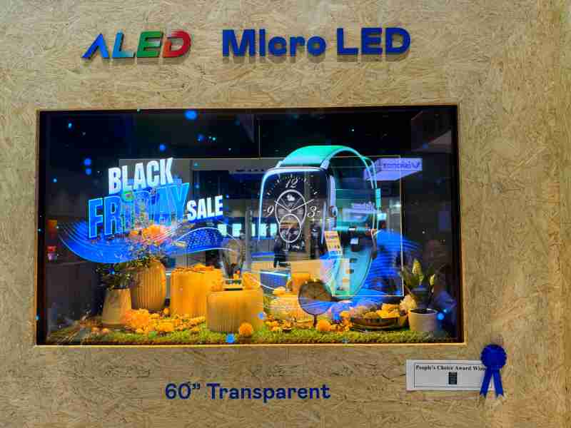 牛牛游戏60吋高透明度Micro LED显示器获”最佳Micro LED技术应用奖”，，，，将Micro LED面板透明化之设计特性极致发挥，，，，以可扩展性无缝拼接技术打造，，具备600 nits全画面亮度、、大于60%穿透率及超过NTSC 110%的优异广色域表现，，，，可依需求灵活应用于各种场域